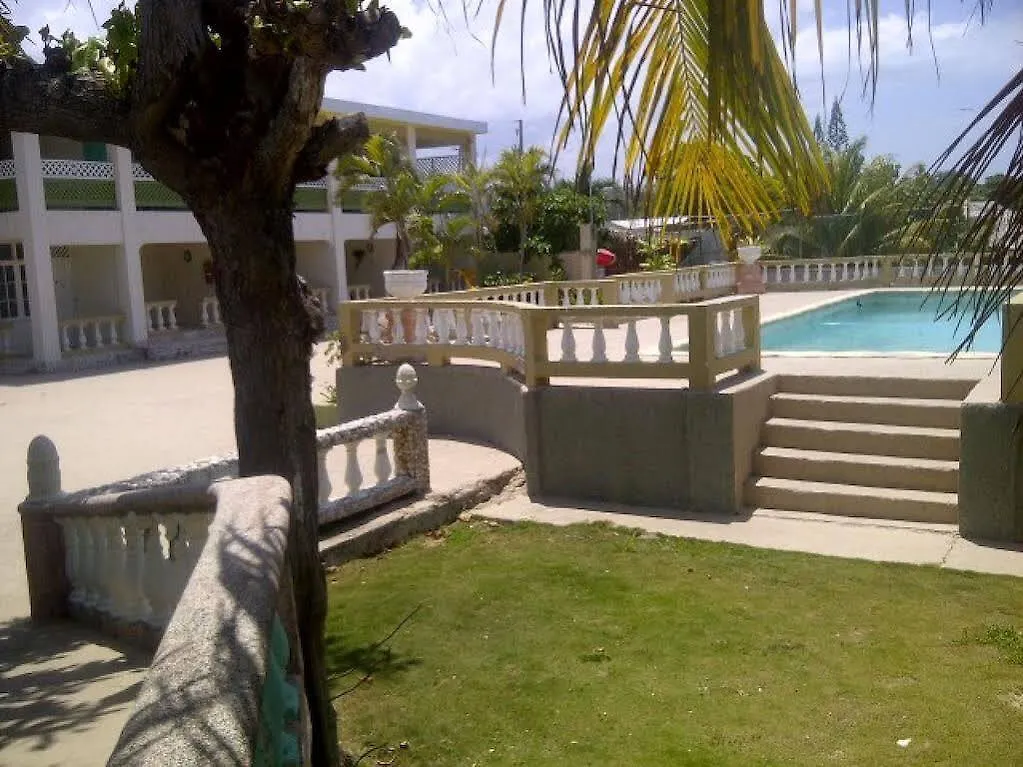 Cariblue Hotel & Scuba Resort Μοντέγκο Μπέυ