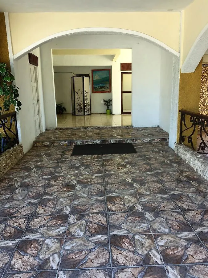 Cariblue Hotel & Scuba Resort Montego Bay