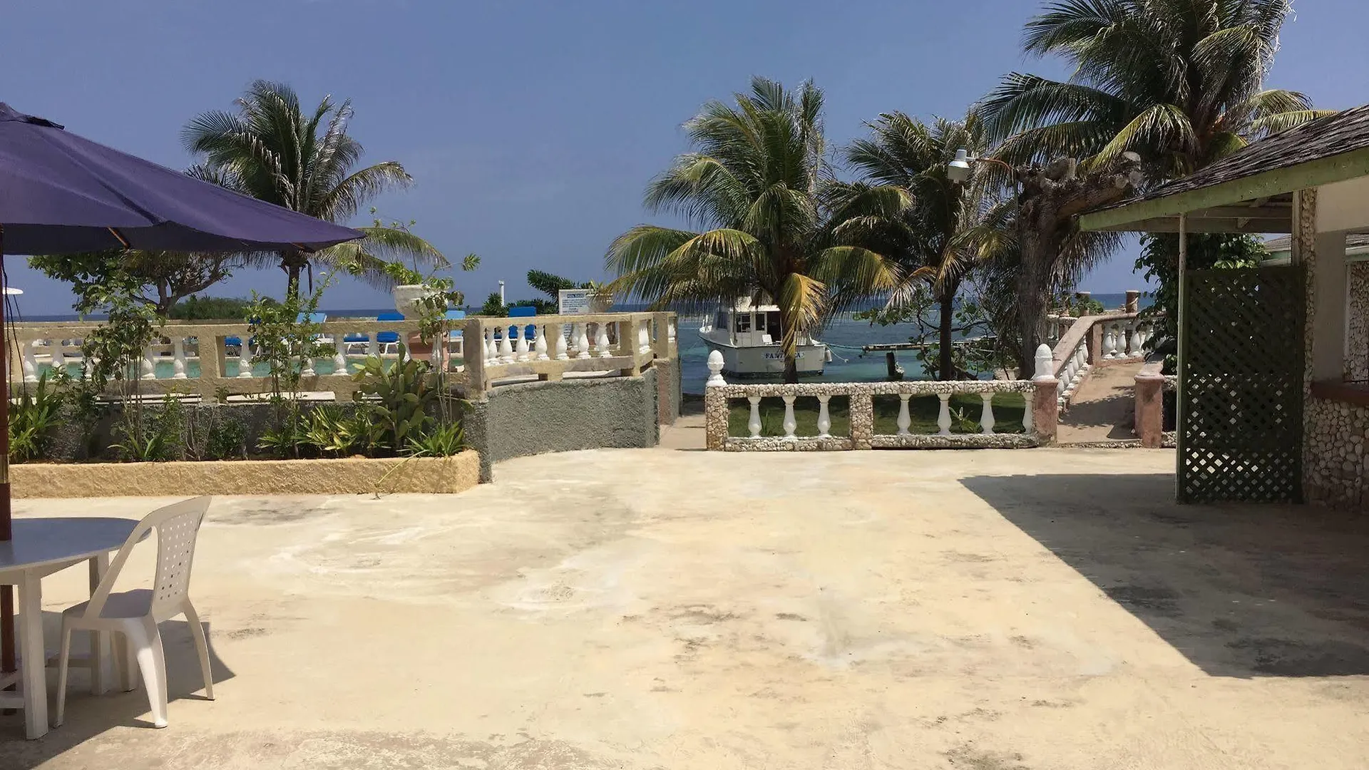 Cariblue Hotel & Scuba Resort Montego Bay