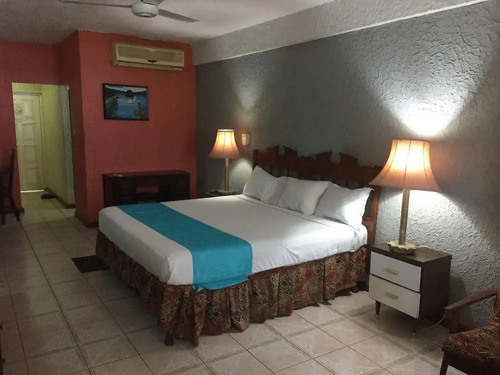 Cariblue Hotel & Scuba Resort Montego Bay